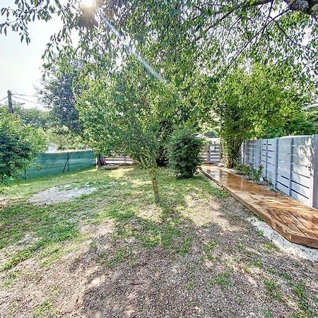 Appartamento Les Penates Du Pastel - Jardin & Terrasse Villefranche-de-Lauragais Esterno foto